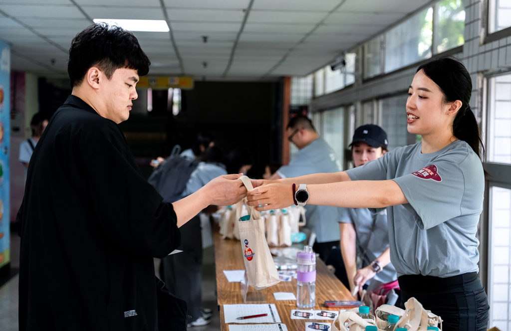 20250614-%e9%a3%9b%e9%9b%8137%e9%80%b1%e5%b9%b4%e6%85%b6%e6%b4%bb%e5%8b%9505