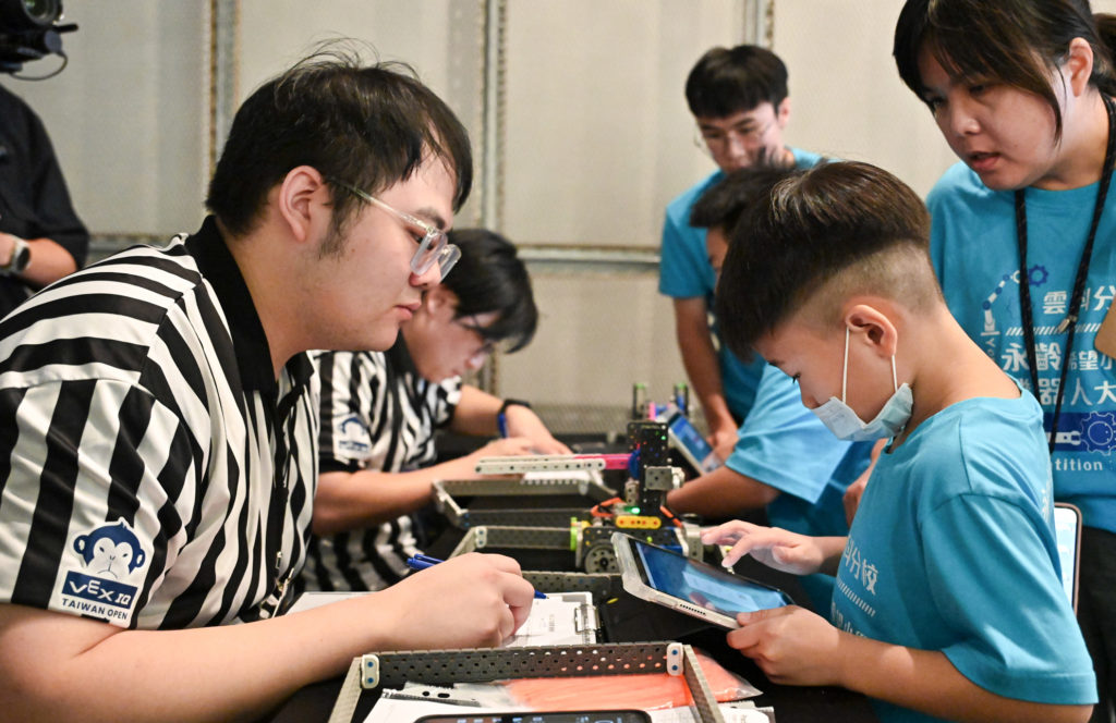 20250804-%e6%b0%b8%e9%bd%a1%e6%a9%9f%e5%99%a8%e4%ba%ba%e5%a4%a7%e8%b3%bd01